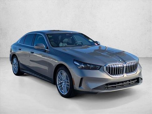 Certified 2024 BMW 530i w/ M Sport Package image 3