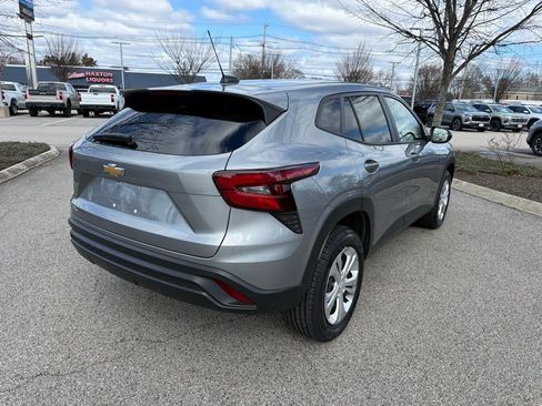Used 2024 Chevrolet Trax LS image 5
