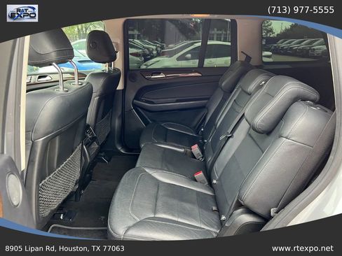 Used 2017 Mercedes-Benz GLS 450 4MATIC image 31