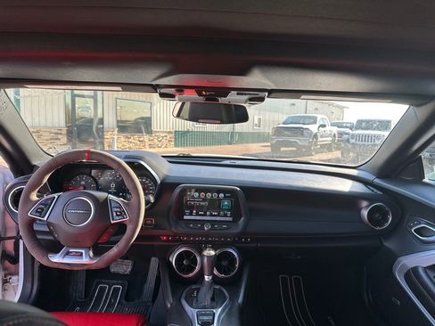 Used 2016 Chevrolet Camaro SS image 24