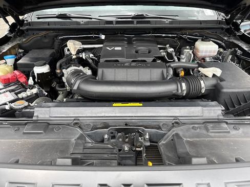 Used 2022 Nissan Frontier PRO-4X w/ Pro-4X Premium Package AWD/4WD image 29