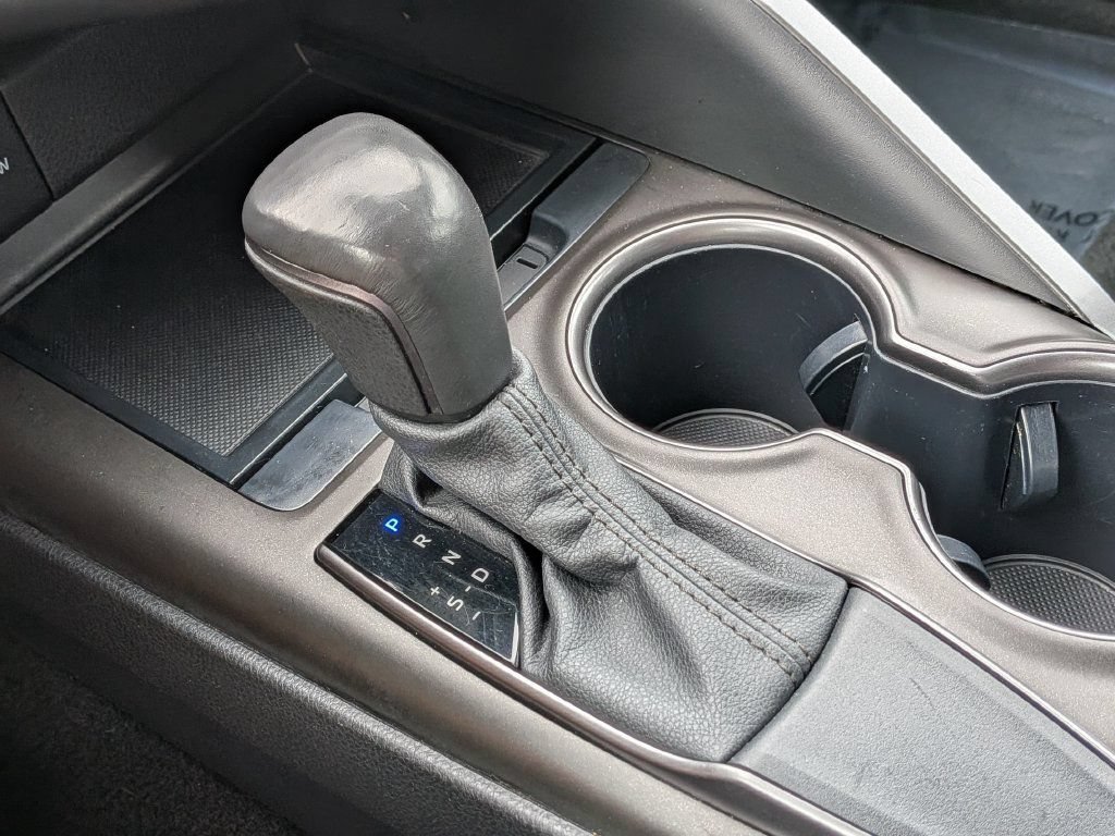Used 2024 Toyota Camry SE FWD image 29