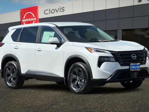 New 2026 Nissan Rogue SV AWD/4WD image 10
