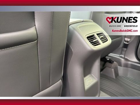 New 2026 Buick Envision Preferred AWD/4WD image 35