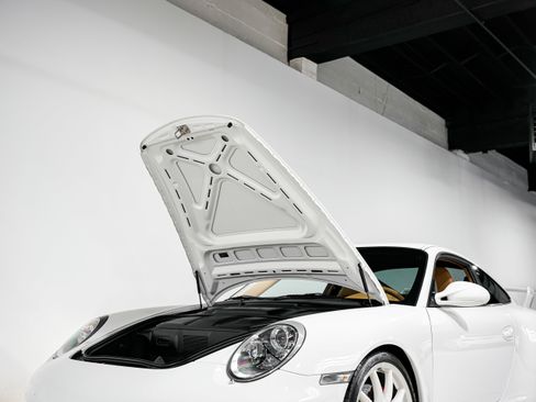 Used 2011 Porsche 911 Carrera GTS image 45