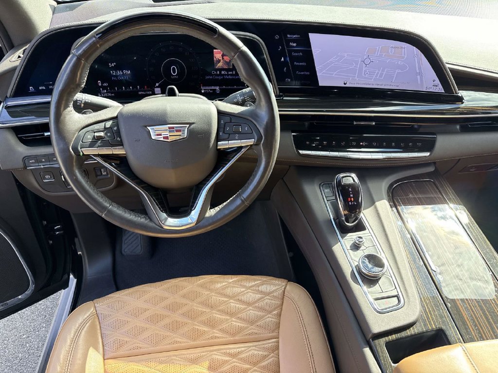 Used 2024 Cadillac Escalade ESV Sport w/ LPO, ONYX Package AWD/4WD image 30