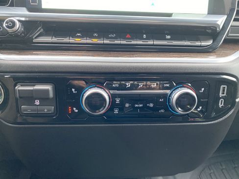 Used 2026 GMC Sierra 1500 Elevation w/ Elevation Select Package image 24