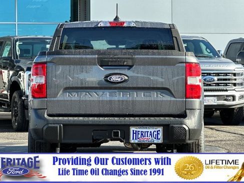 New 2025 Ford Maverick XLT image 5