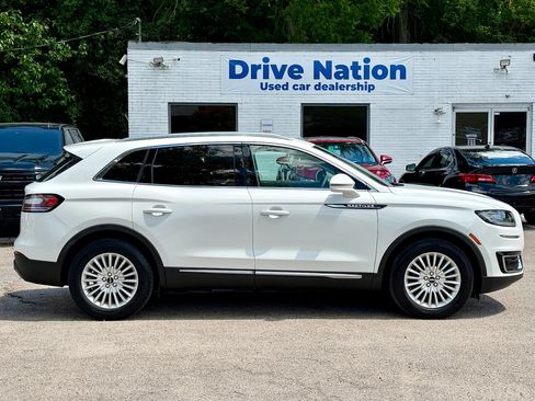 Used 2020 Lincoln Nautilus FWD image 8