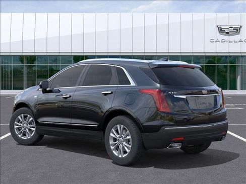 New 2025 Cadillac XT5 Luxury image 3