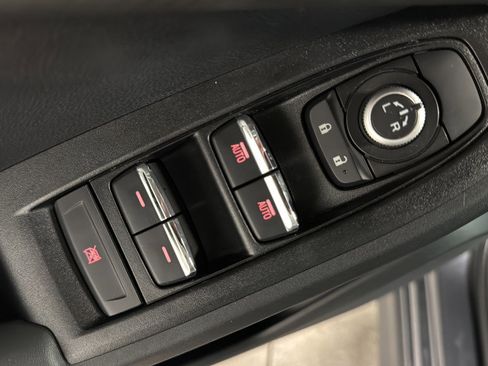 Certified 2026 Subaru Crosstrek 2.5i Limited w/ Popular Package #3A image 15