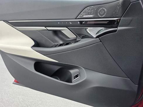 New 2026 BMW 530i 530i w/ M Sport Package image 17