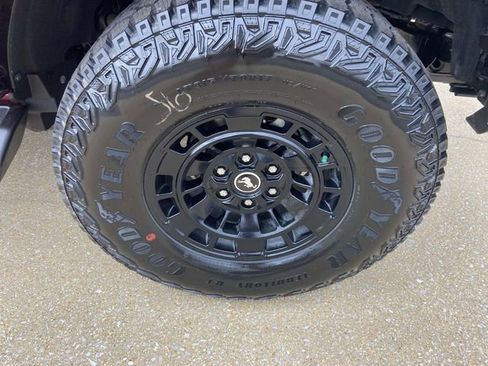New 2026 Ford Bronco Outer Banks w/ Sasquatch Package AWD/4WD image 8