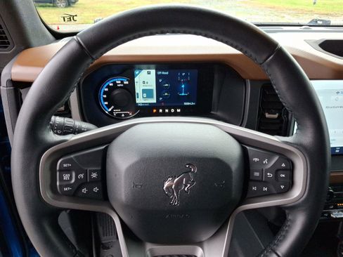 Used 2024 Ford Bronco Outer Banks image 20