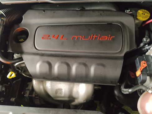 Used 2018 Jeep Compass Limited w/ Navigation Group AWD/4WD image 30