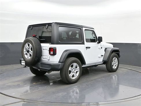 Used 2022 Jeep Wrangler Sport S image 10