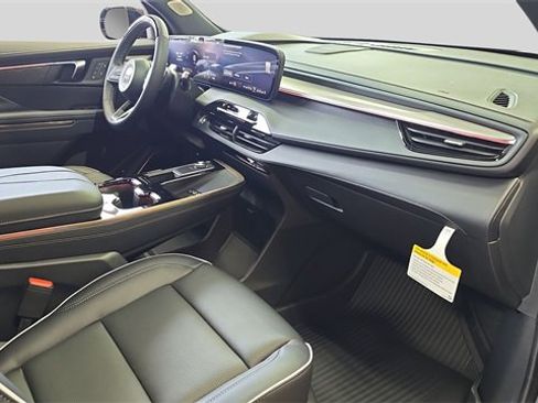 New 2026 Buick Enclave Avenir w/ Super Cruise Package image 16