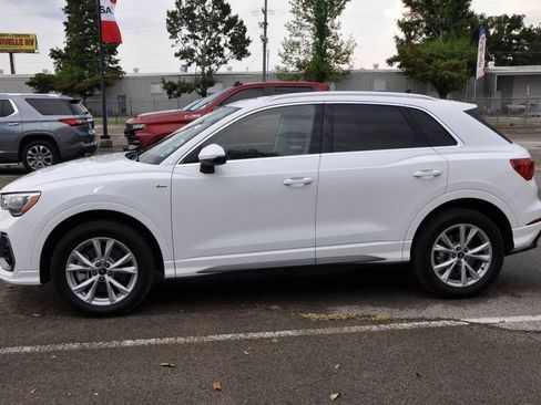 Used 2021 Audi Q3 2.0T Premium image 2