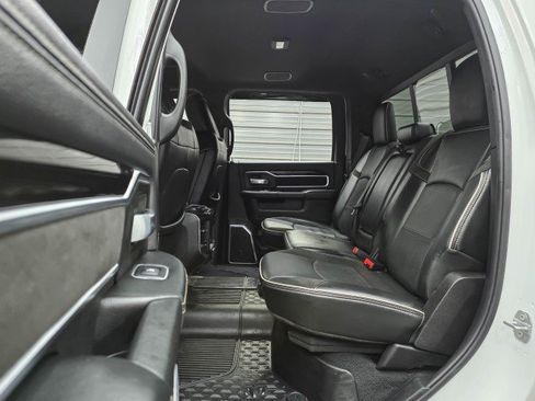 Used 2019 RAM 2500 Laramie AWD/4WD image 18