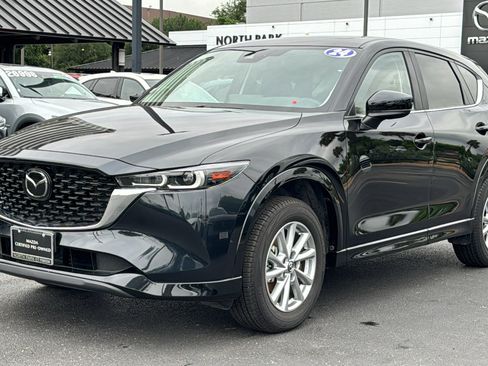 Certified 2024 MAZDA CX-5 AWD 2.5 S w/ Preferred Package image 4