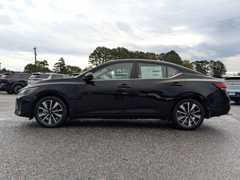 New 2025 Nissan Sentra SV w/ SV Premium Package image 7