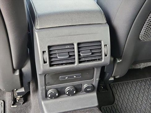 Used 2017 Jaguar F-PACE S image 18