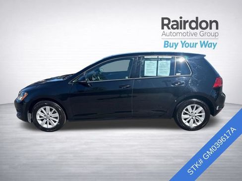 Used 2016 Volkswagen Golf S FWD image 4