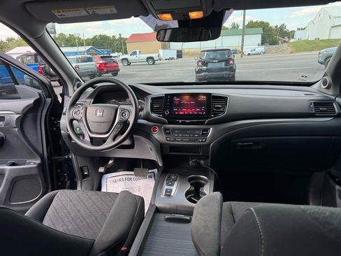 Used 2021 Honda Ridgeline Sport image 19