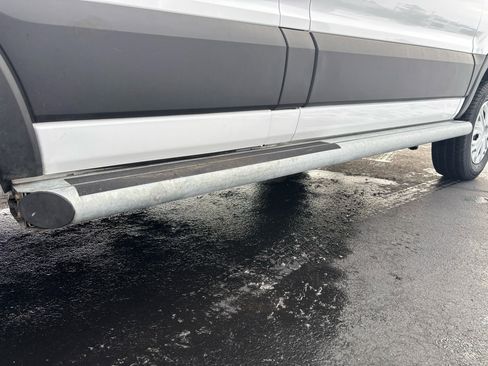 Used 2024 Ford Transit 250 Low Roof w/ Exterior Upgrade Package image 27