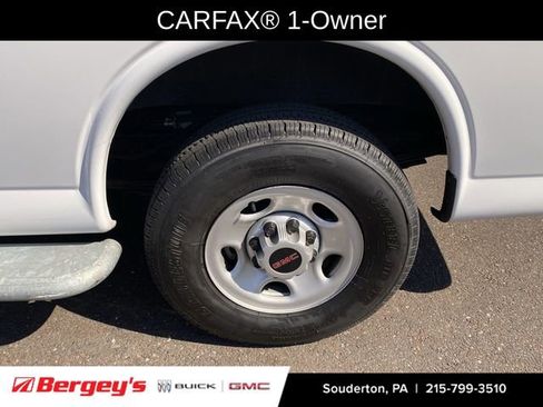Certified 2024 GMC Savana 2500 Work Van w/ Driver Convenience Package image 3