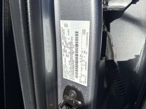 Certified 2021 Ford F150 Platinum w/ Equipment Group 701A High image 20