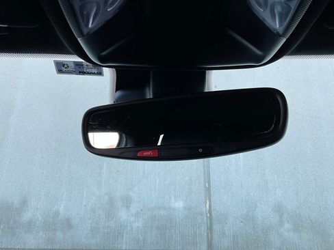 Used 2025 Jeep Compass Limited image 18