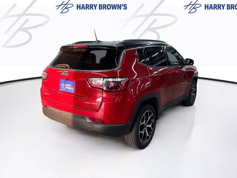 Used 2025 Jeep Compass Limited AWD/4WD image 10