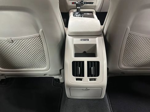 Used 2020 Volvo S90 T6 Momentum image 20