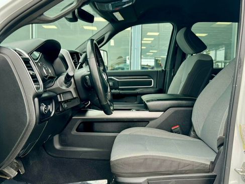 Used 2024 RAM 2500 Big Horn w/ Off Road Package image 11