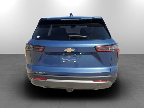 Used 2025 Chevrolet Equinox LT image 8