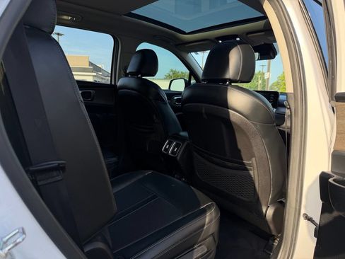 Used 2021 Kia Sorento EX w/ Panoramic Sunroof Package AWD/4WD image 30