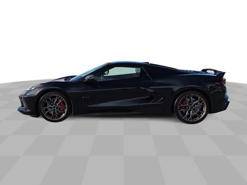 Used 2023 Chevrolet Corvette Stingray Premium Conv w/ Z51 Performance Package image 5