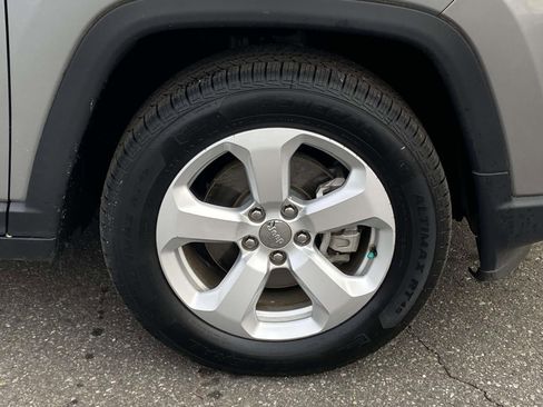 Used 2020 Jeep Compass Latitude image 8