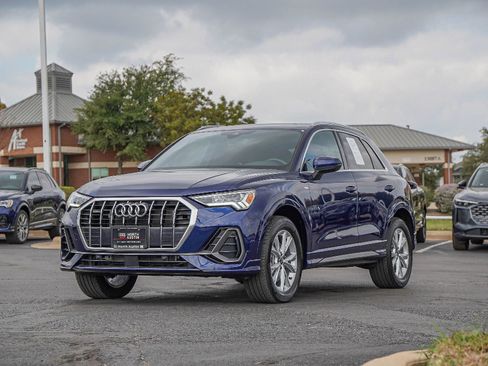 Certified 2025 Audi Q3 2.0T Premium Plus w/ Premium Plus Package image 7