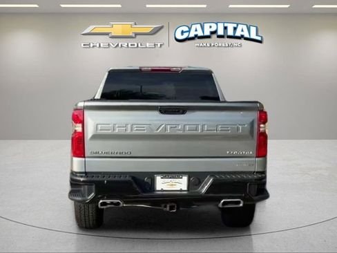 Used 2024 Chevrolet Silverado 1500 Custom Trail Boss AWD/4WD image 5