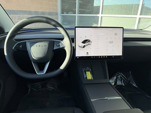 Used 2025 Tesla Model 3 Long Range image 16