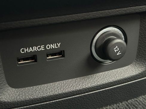 Used 2025 Audi Q5 2.0T Premium image 23