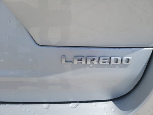 Used 2024 Jeep Grand Cherokee L Laredo w/ Luxury Tech Group I RWD image 30