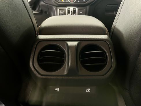 Certified 2023 Jeep Gladiator Mojave w/ LED Lighting Group AWD/4WD image 22