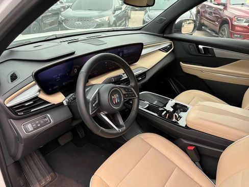 Used 2026 Buick Enclave Preferred AWD/4WD image 7