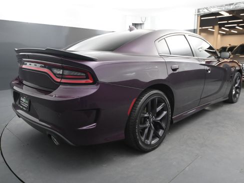 Used 2022 Dodge Charger R/T w/ Blacktop Package image 5