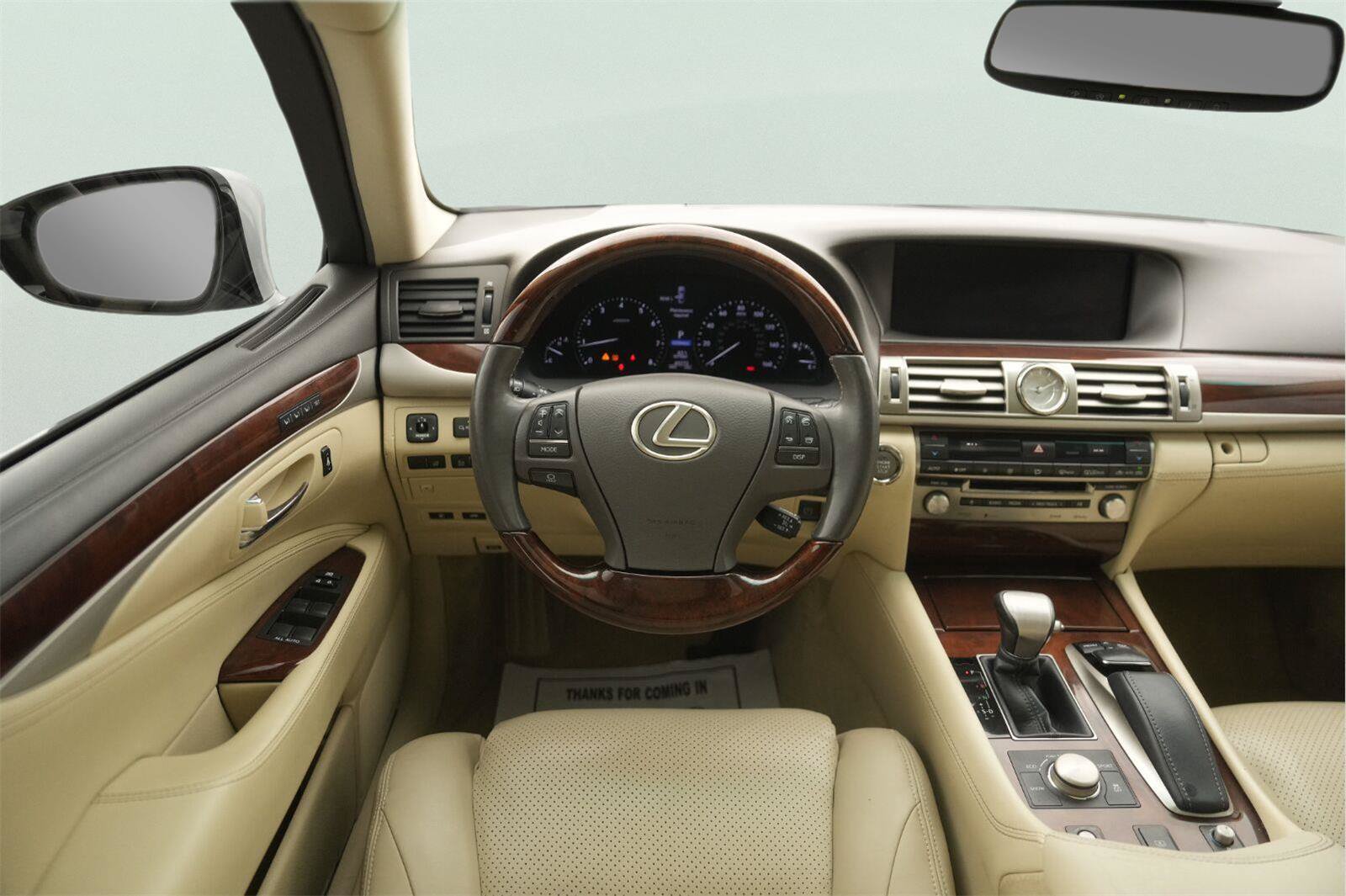 Used 2014 Lexus LS 460 w/ Comfort Package RWD image 22