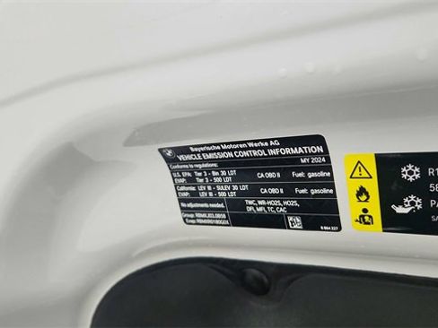 Used 2024 BMW X6 xDrive40i w/ Premium Package image 68