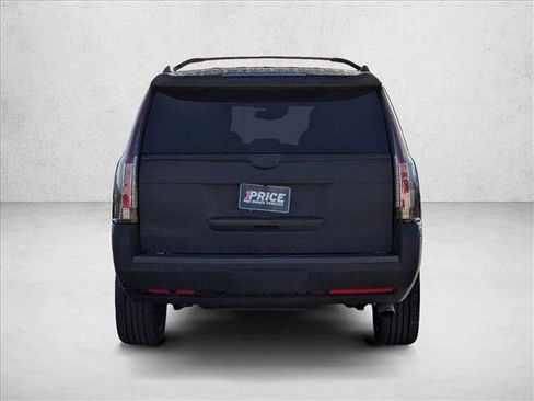 Used 2016 Cadillac Escalade Platinum image 6